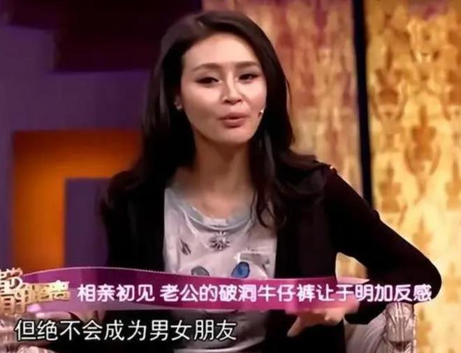 演员于明加：结婚13年只生孩子不做饭，丈夫一家人把她宠成宝  第17张