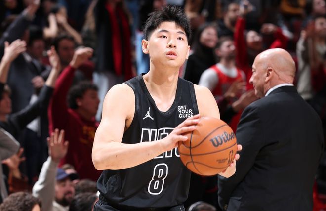 5日NBA前瞻：詹姆斯战热火能否反弹？哈登PK华子冲击3连胜