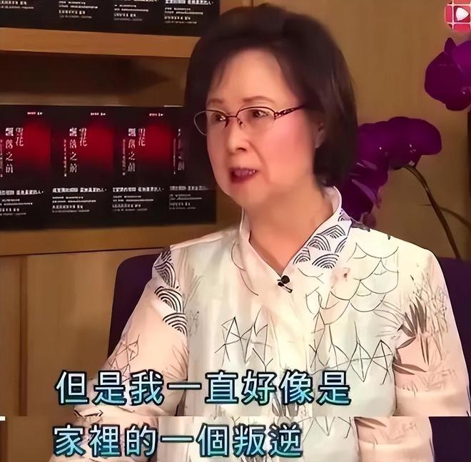 琼瑶母亲：平鑫涛是个“魔鬼”，占便宜还卖乖，玩弄琼瑶帮他赚钱