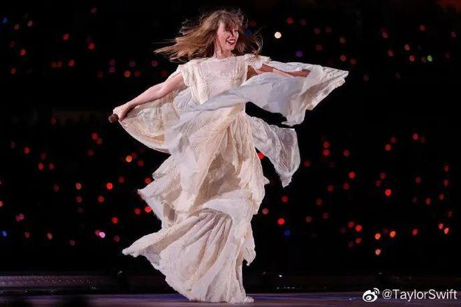 Taylor Swift 时代巡演结束，说她是造型Queen不过分吧？  第28张