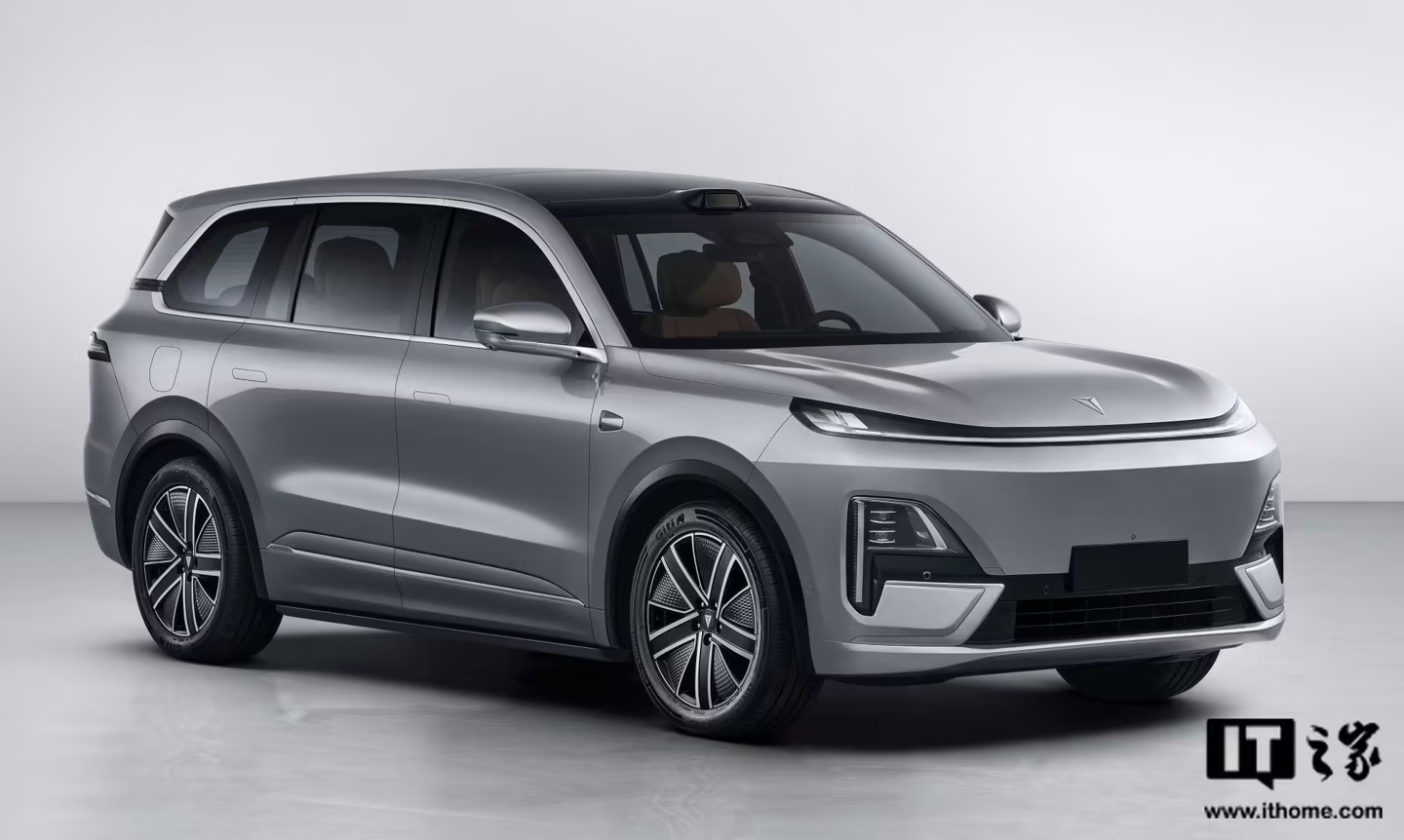 深蓝 S09 SUV 官图发布：搭载 1.5T 增程动力，采用 6 座布局