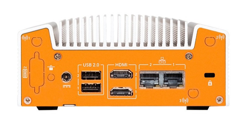 OnLogic 预告 ML100G-42 工业级无风扇 NUC：搭载 AMD 锐龙 7 8840U 处理器