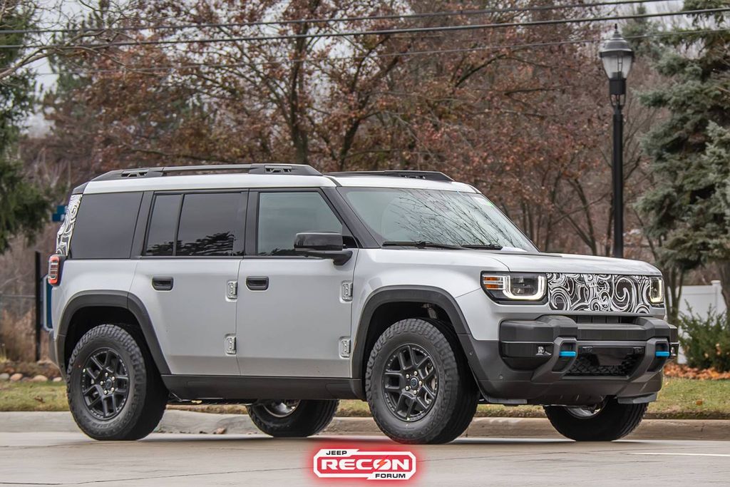 硬派越野：Jeep Recon 纯电 SUV 路测图曝光，预估续航 322 公里  第10张