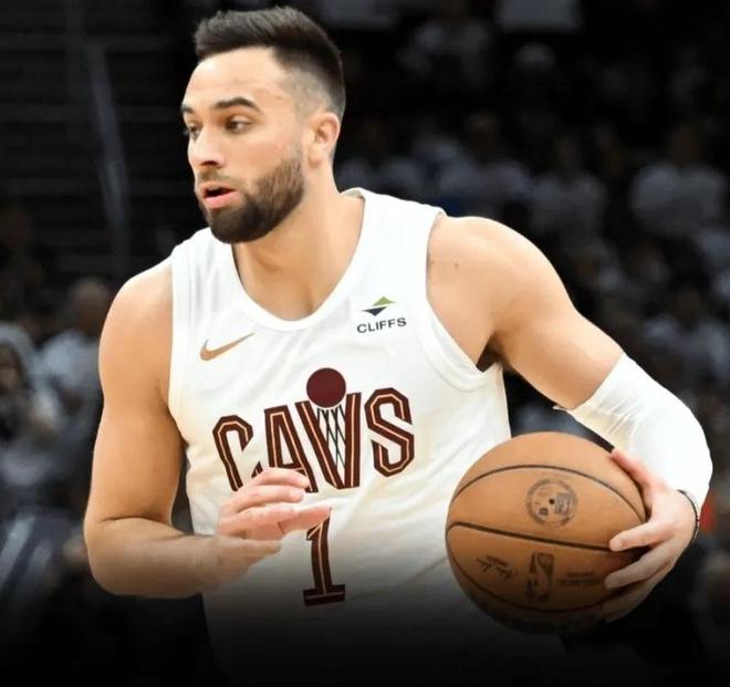 NBA一夜｜勇士关注JB詹姆斯 哈登出战掘金 德克担任解说