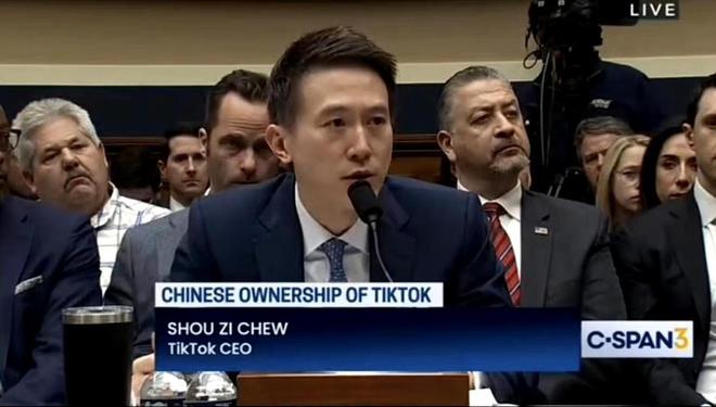 特朗普据悉会见TikTok首席执行官周受资，称“对TikTok有好感”“会研究下”