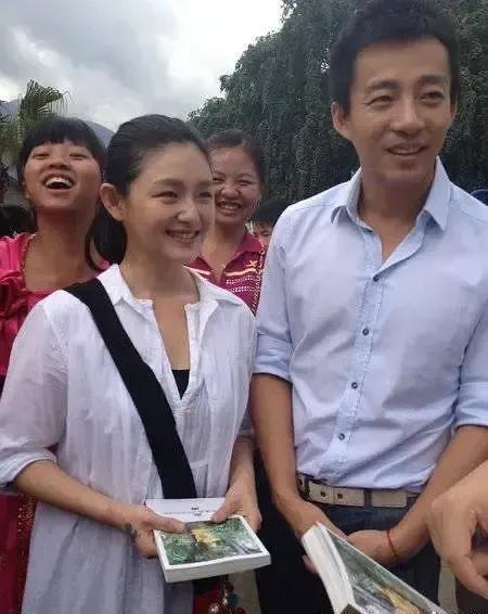 张兰晒孙子后脑勺被汪小菲抱怨，生气反怼–看你快吓成了孙子模样