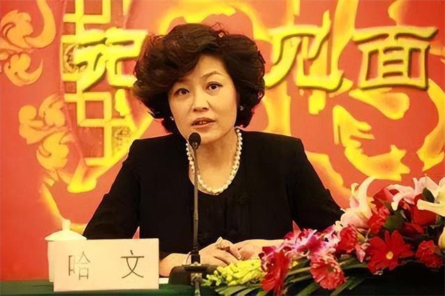 虎扑社区：澳门彩历史开奖结果-赵本山为何退出春晚？哈文：不是赵本山来了就行，要让世界喜欢  第2张