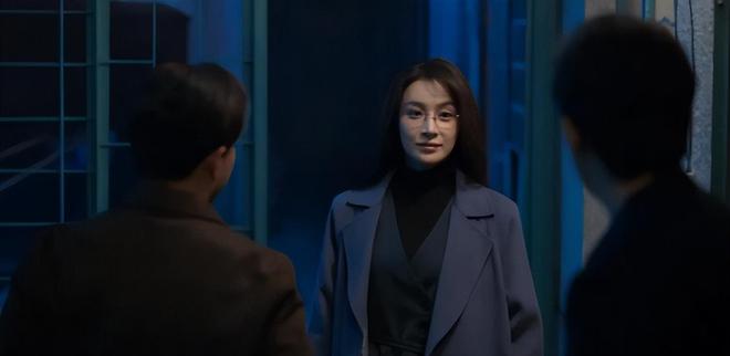 草榴社区：澳门49彩图库-《白月梵星》告诉观众，女主颜值、演技不够，就别怪女二太抢眼  第36张